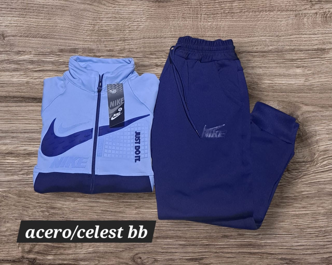Conjunto deportivo adidas para dama