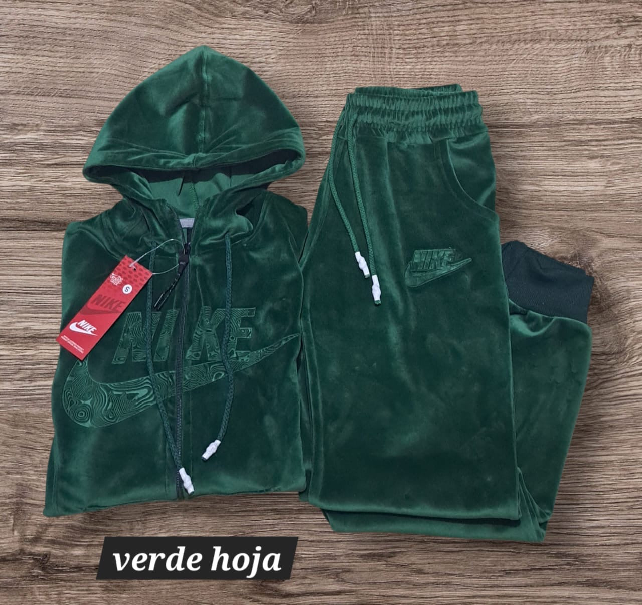 Conjunto Nike dama