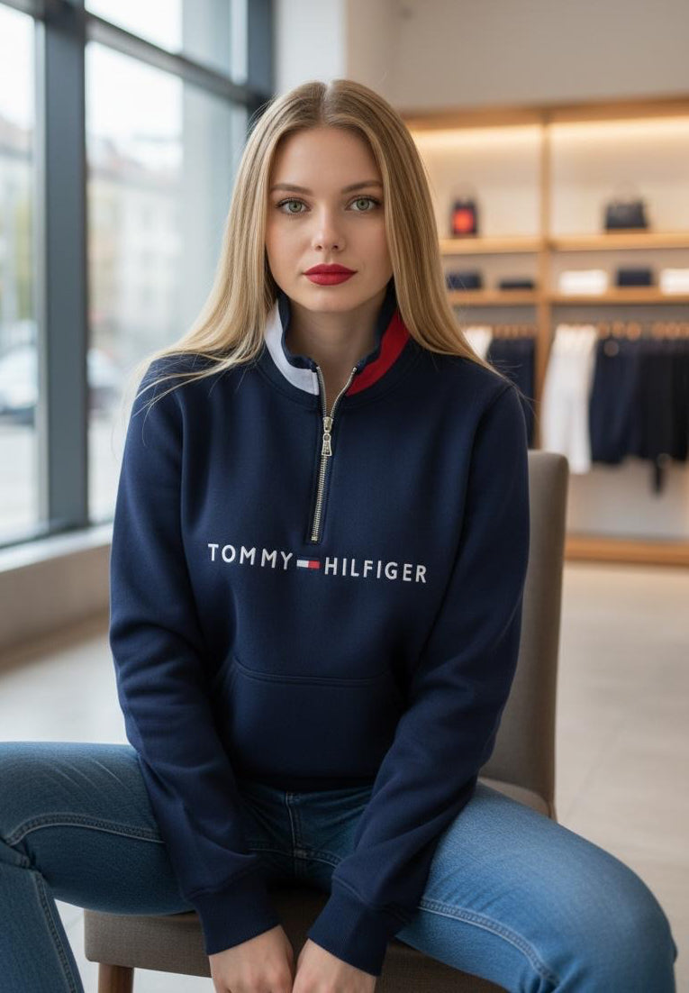 Polera Tommy Hilfiger medio cierre y cuello tejido