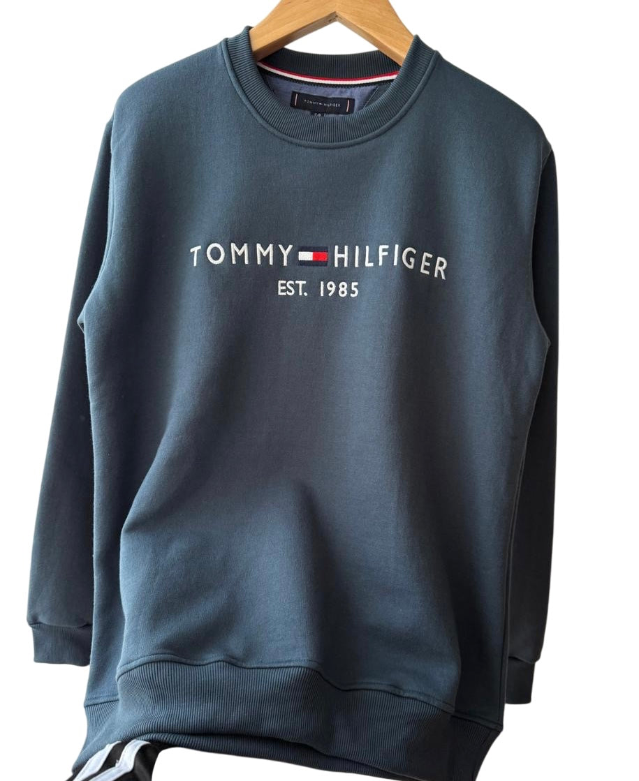 Polera TH cuello redondo