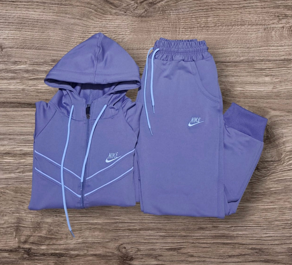 Conjunto Nike para dama