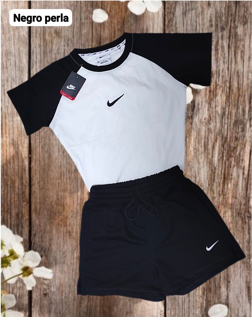Conjunto Nike dama
