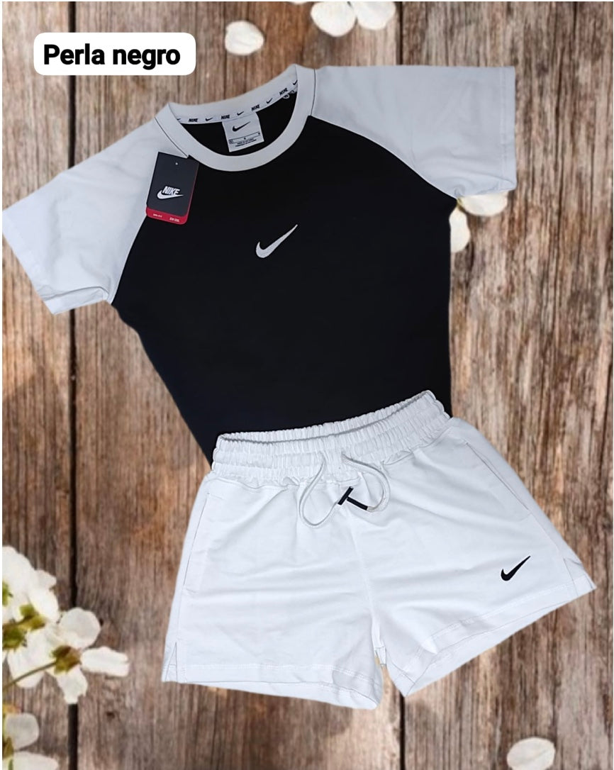 Conjunto Nike dama