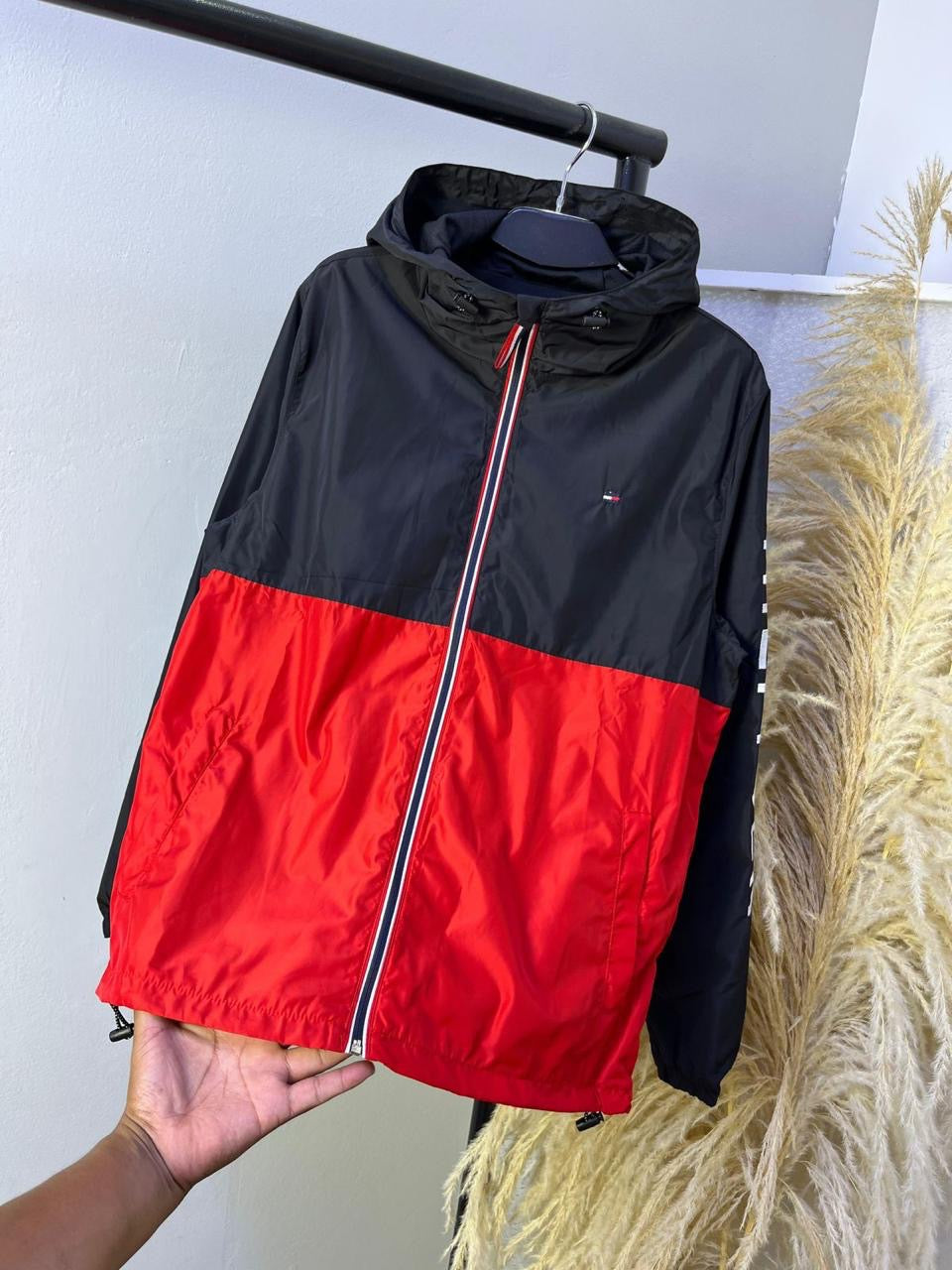 Cortaviento Tommy