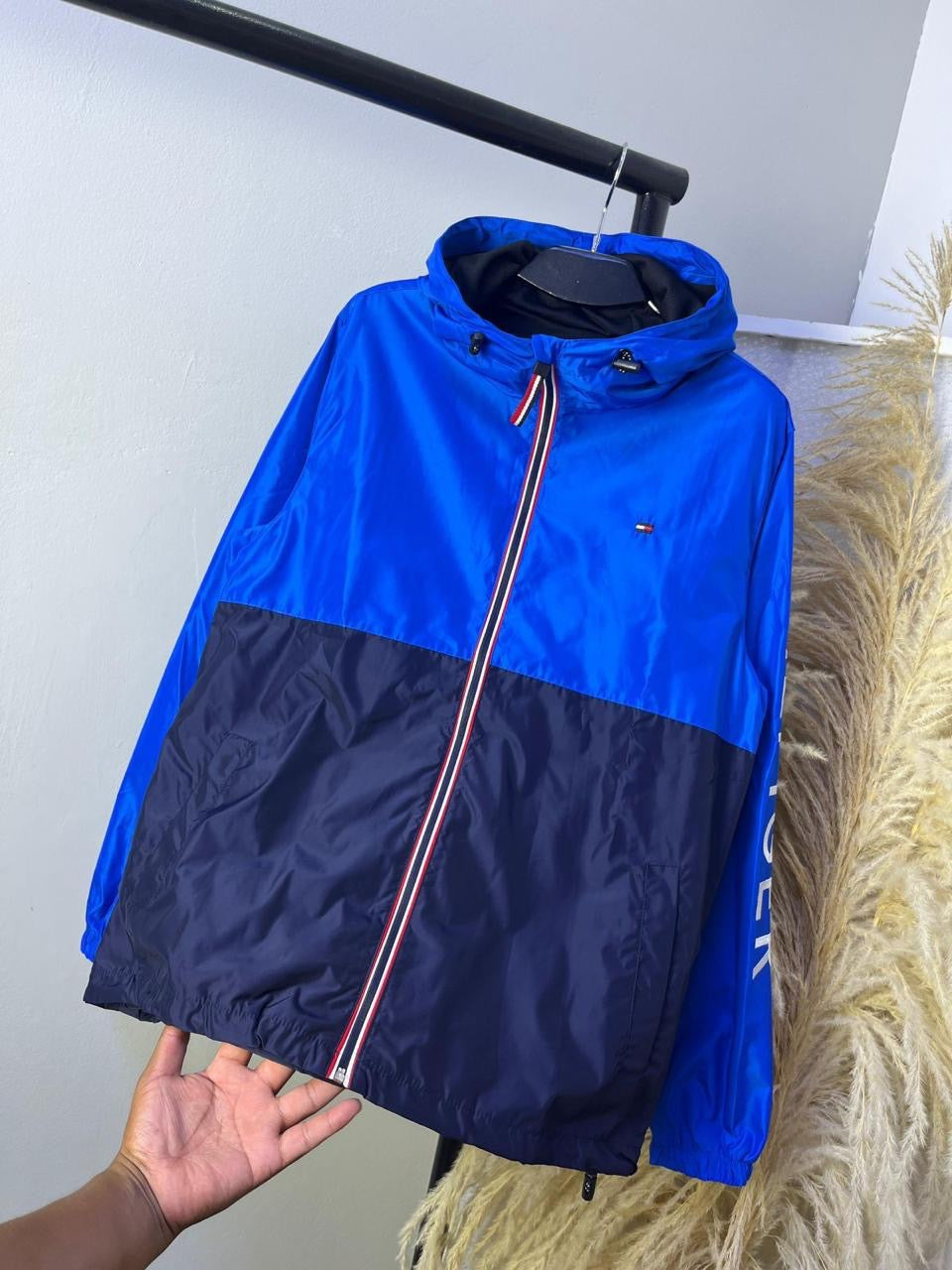 Cortaviento Tommy