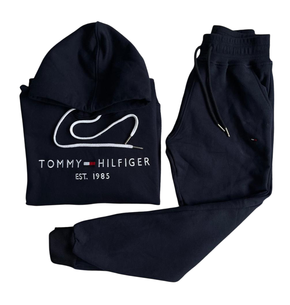 Conjuntos Tommy H para dama con capucha