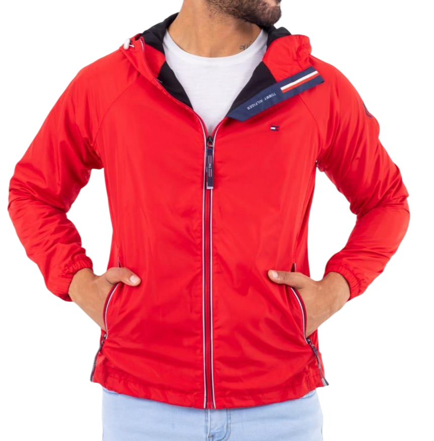 Casaca Tommy H con capucha impermeable