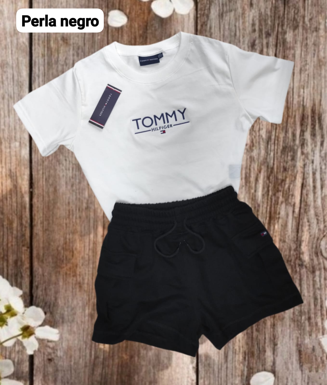 Conjunto buzo Tommy ( short + polo)