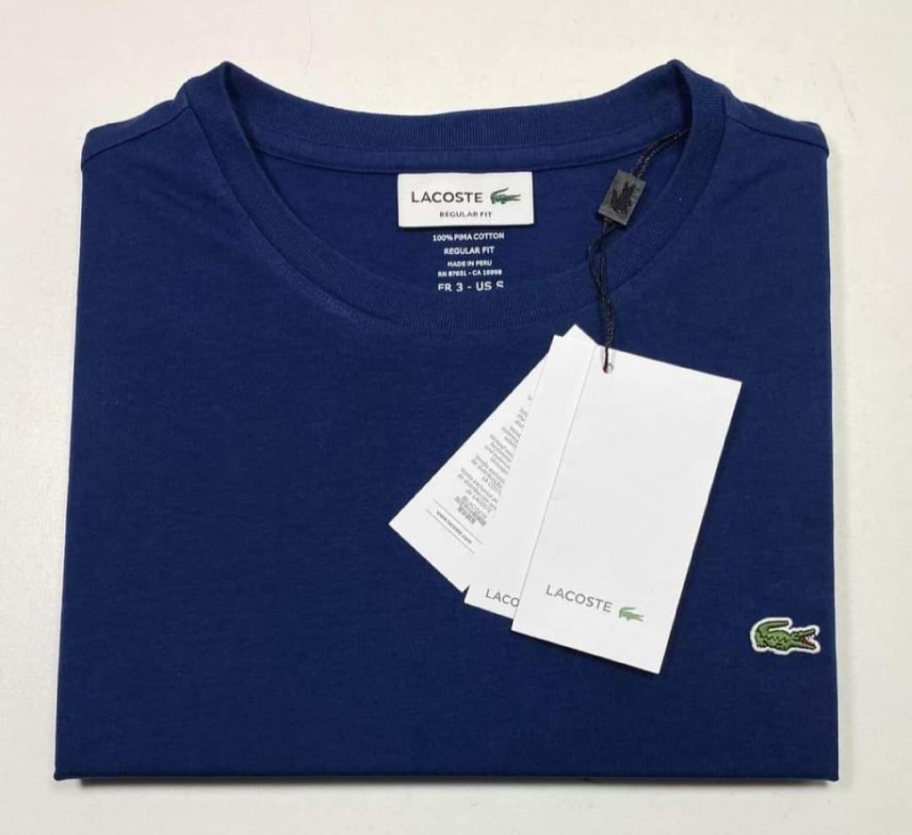 Polo Lacoste cuello redondo manga corta