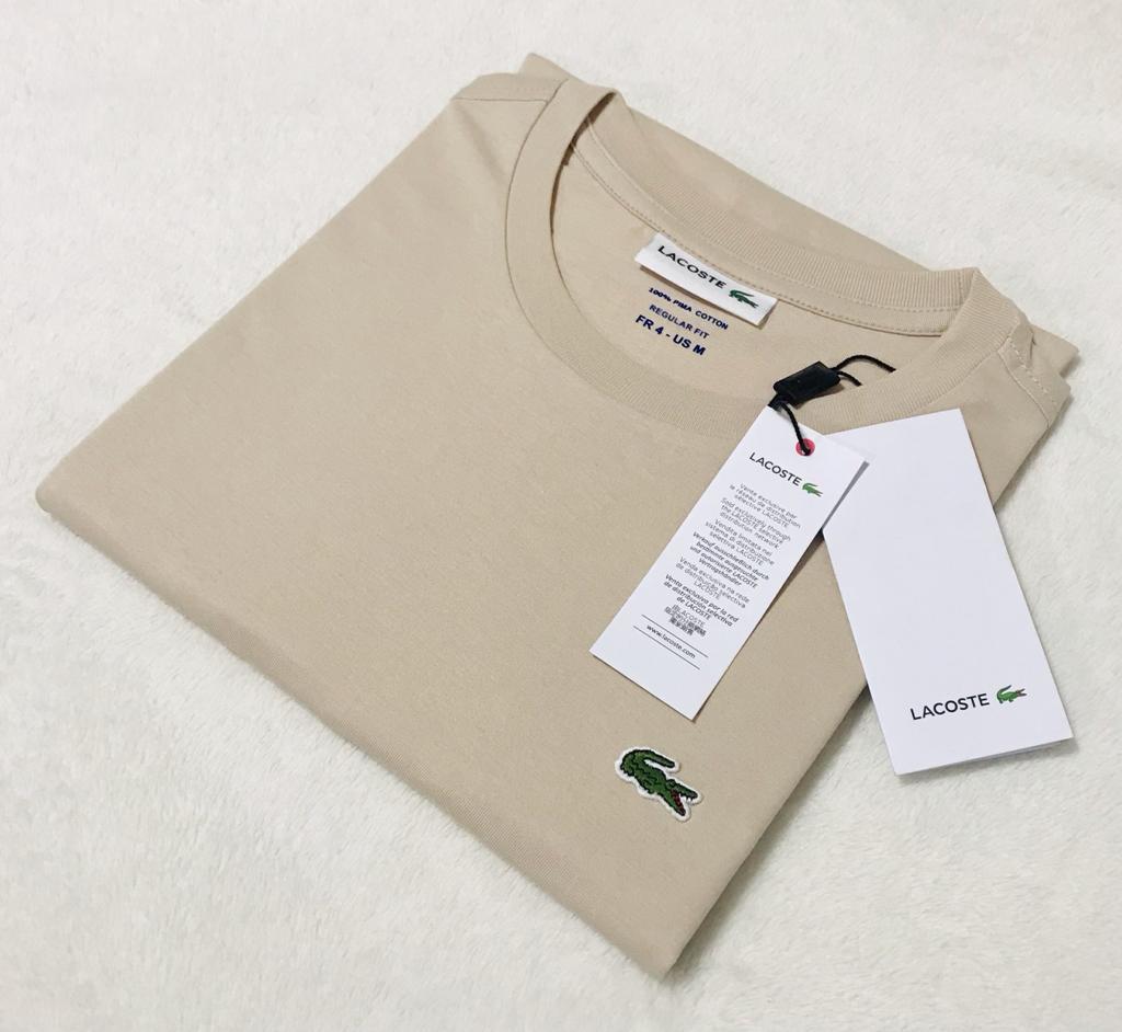 Polo Lacoste cuello redondo manga corta