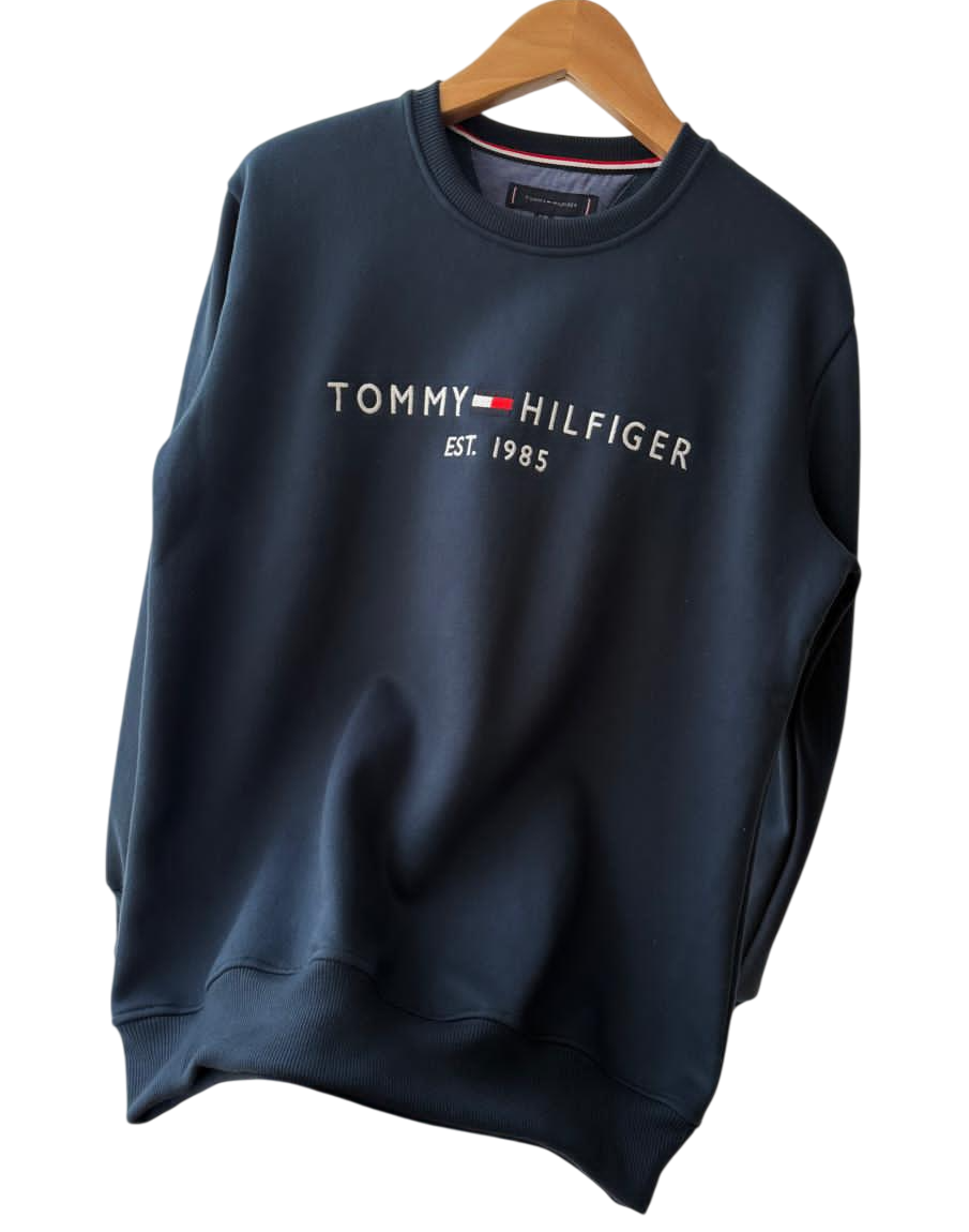 Polera TH cuello redondo color acero