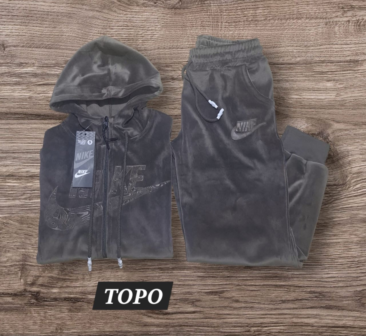 Conjunto Nike dama