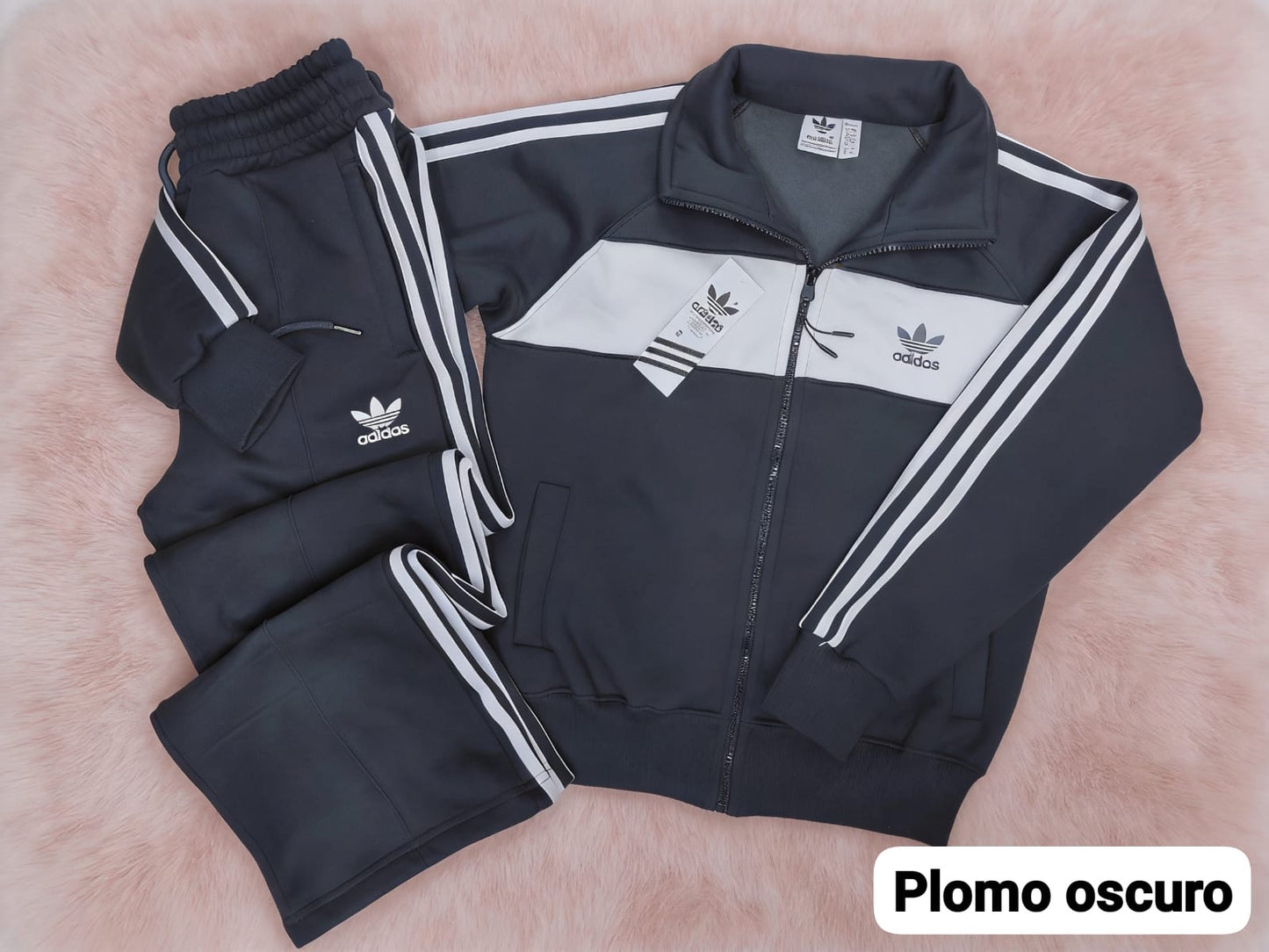 Conjunto Adidas para dama