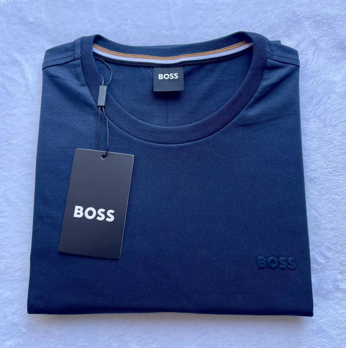 Polo Boss cuello redondo