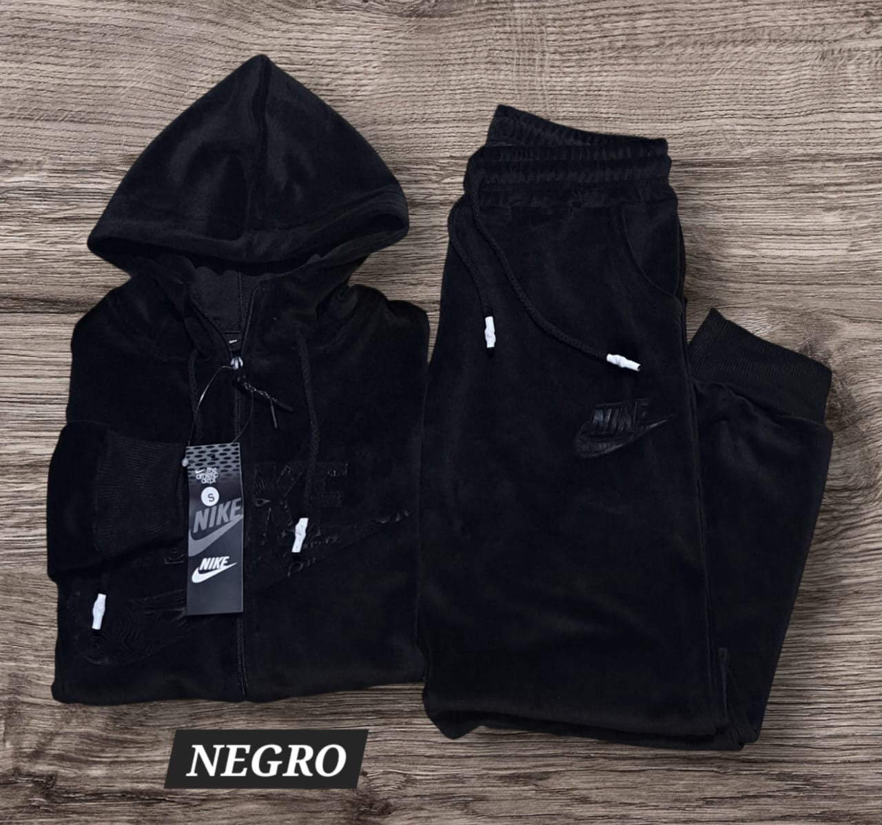 Conjunto Nike dama
