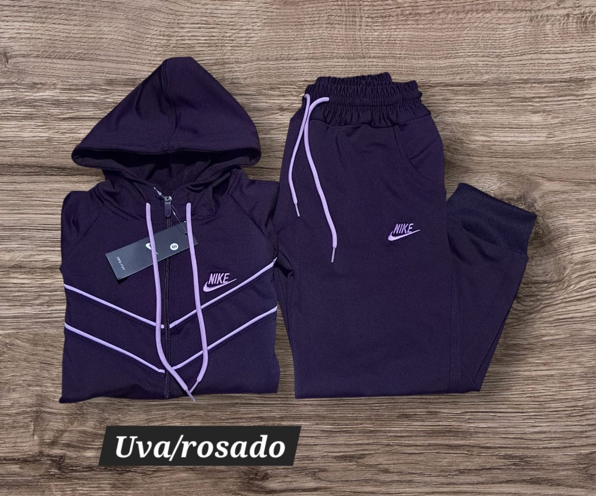 Conjunto deportivo adidas para dama