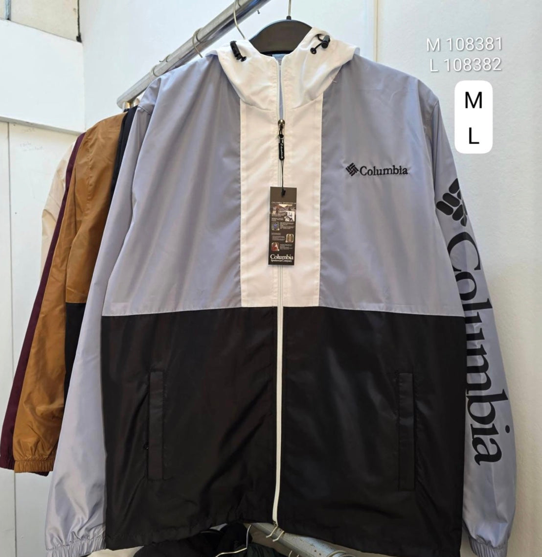 Cortaviento Columbia impermeable con capucha