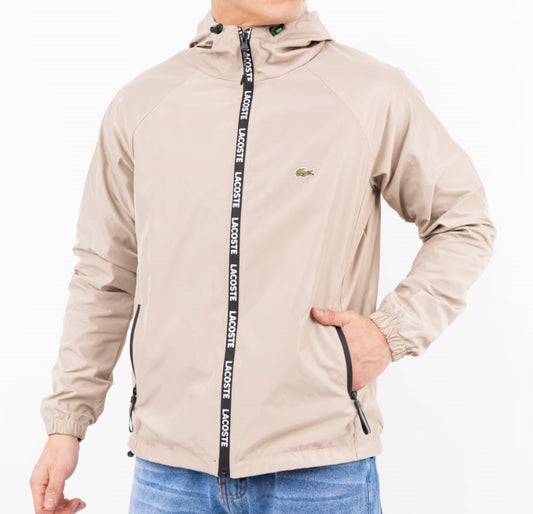Casaca Lacoste con capucha