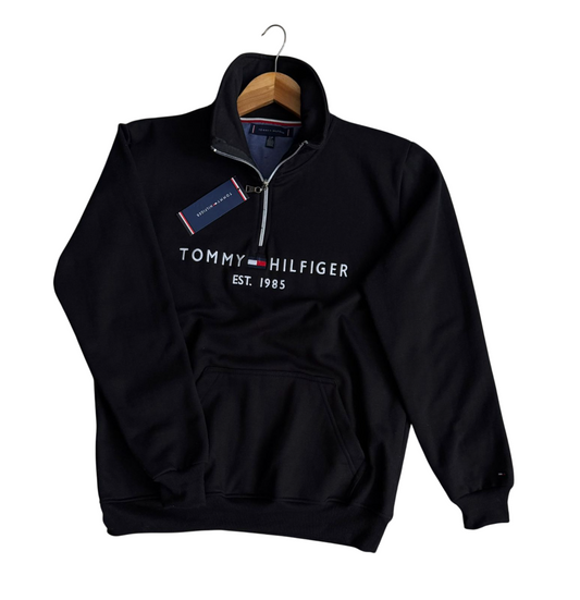 Polera Tommy H medio cierre negro