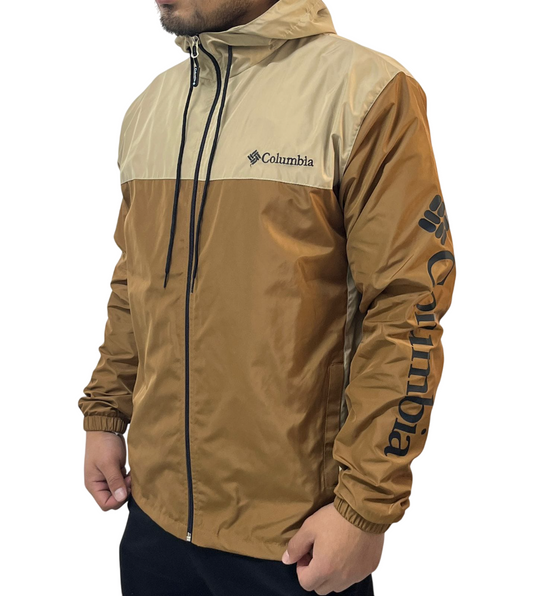 Casaca columbia con capucha impermeable
