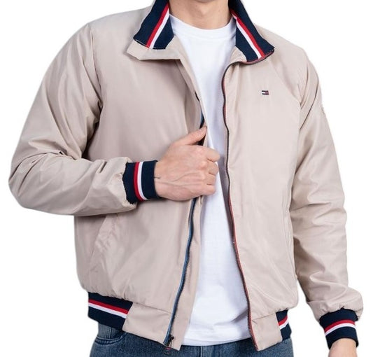 Casaca Tommy acolchada impermeable color beige
