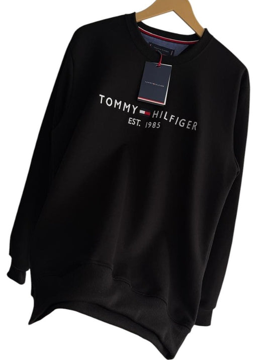 Polera TH cuello redondo negro