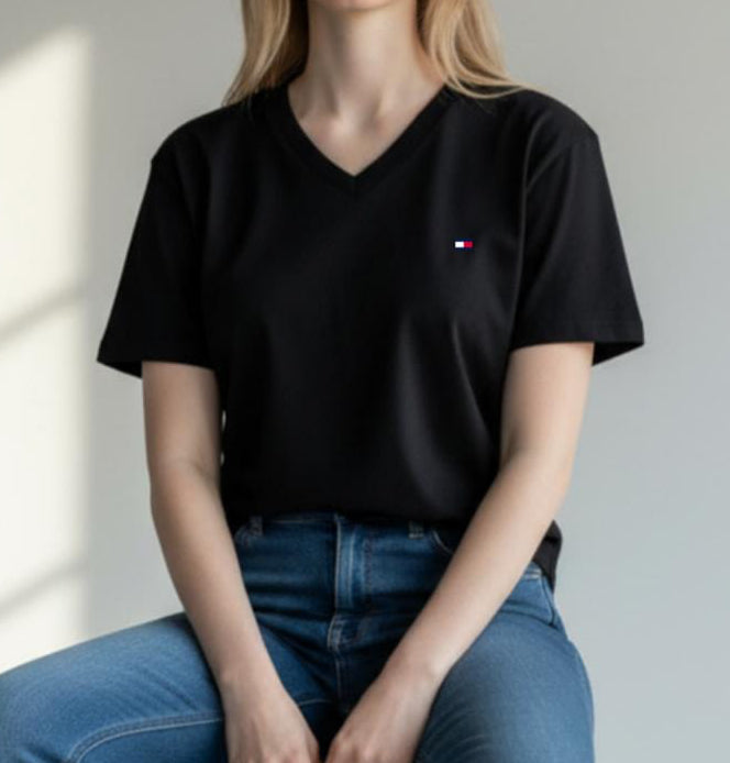 Polo Tommy Hilfiger cuello V para dama