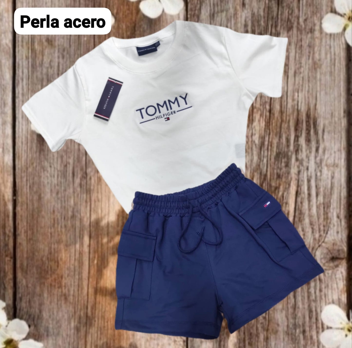 Conjunto buzo Tommy ( short + polo)