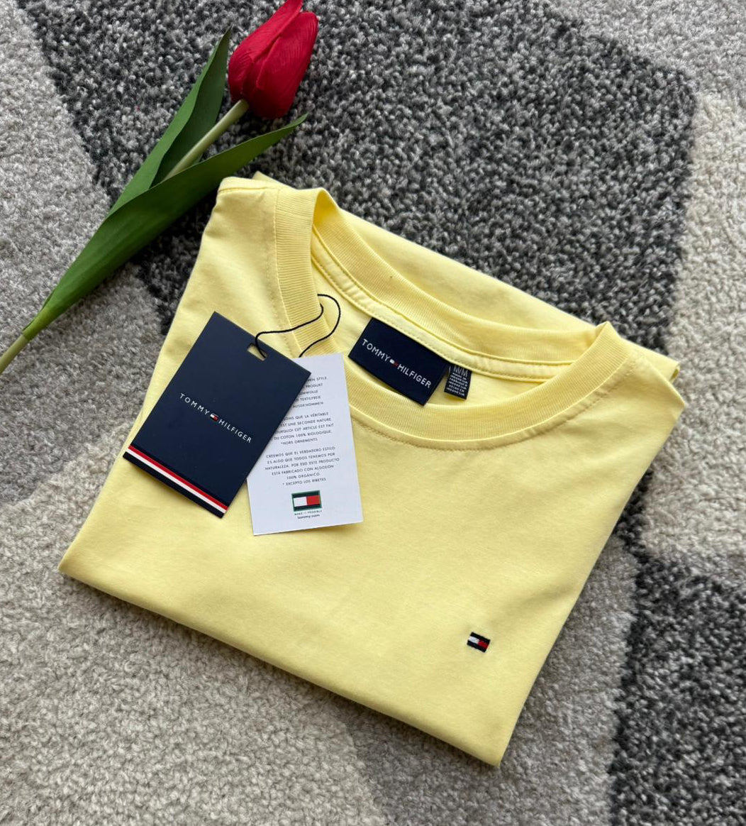 Polo Tommy Hilfiger cuello redondo para dama