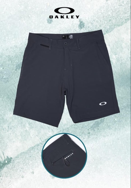 Short Oakley amphibian